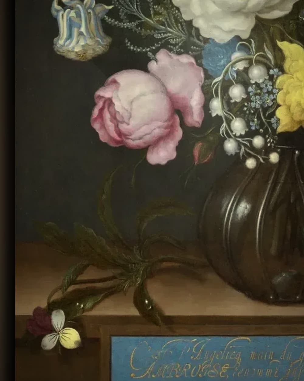 Materiaal en afwerking van Boeket bloemen in een glazen vaas in het wisselframe