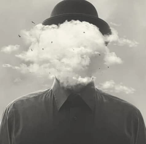 Hoofd in de wolken