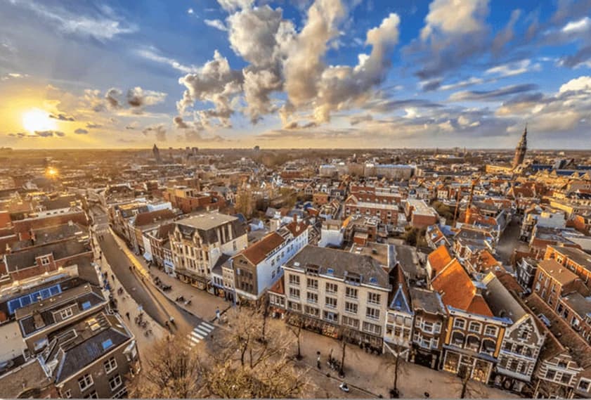 Vogelperspectief over Groningen