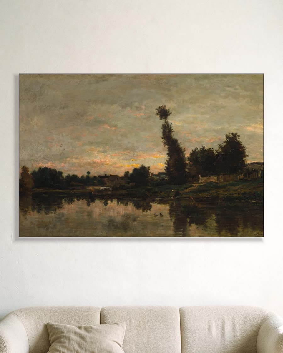 Avond aan de rivier in een aluminium frame aan dezelfde muur