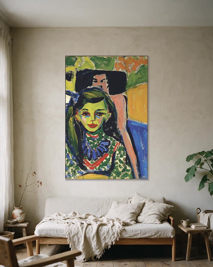 Franzi voor een gesneden stoel in een aluminium frame aan dezelfde muur