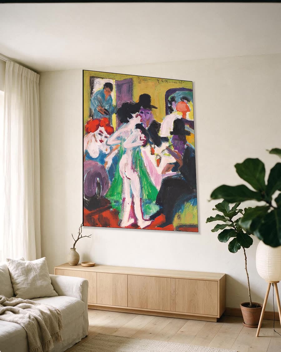 In het bordeel in een aluminium frame aan dezelfde muur