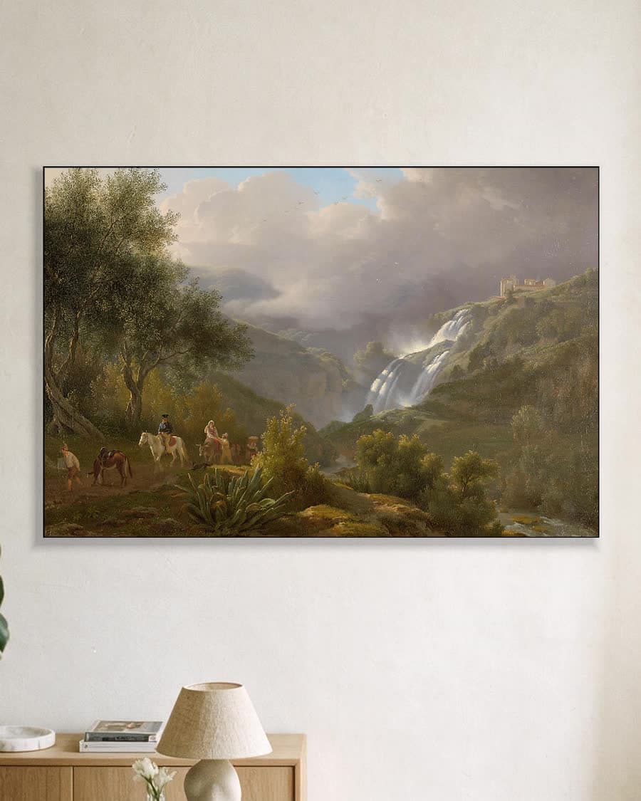 De cascatelle bij Tivoli bij opkomend onweer in een aluminium frame aan dezelfde muur