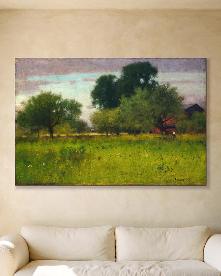 Appelboomgaard in een aluminium frame aan dezelfde muur