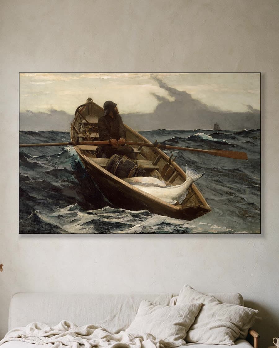 De mistwaarschuwing in een aluminium frame aan dezelfde muur