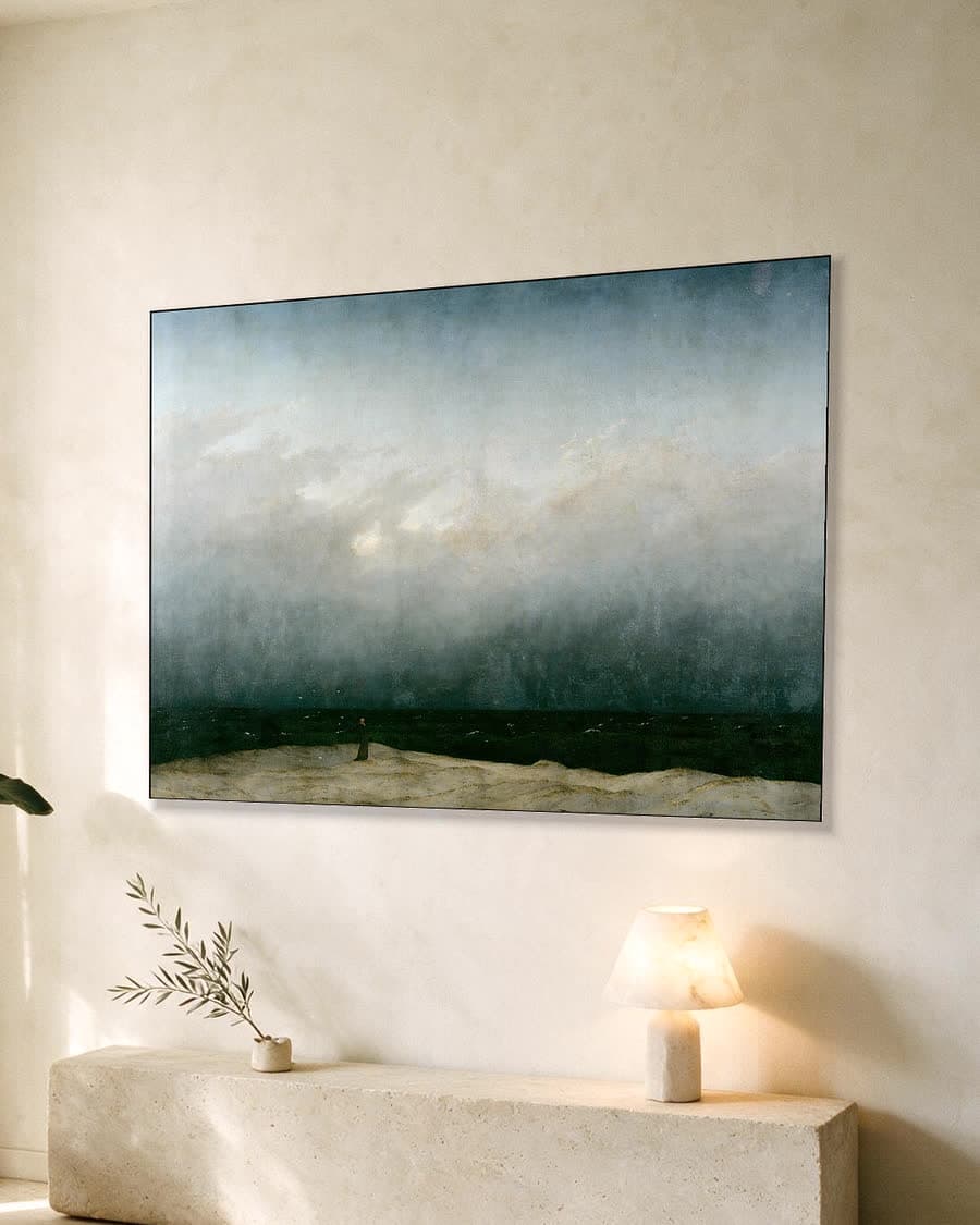 De monnik aan de zee (1808-10) in een aluminium frame aan dezelfde muur