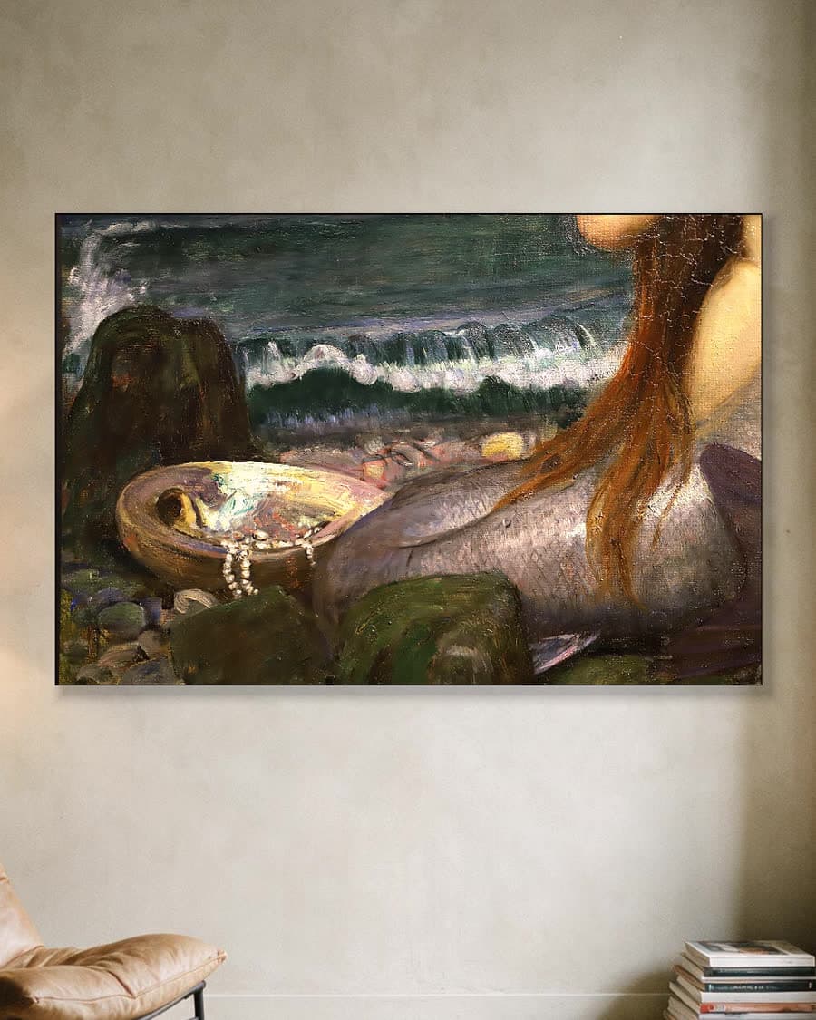 De sirene in een aluminium frame aan dezelfde muur