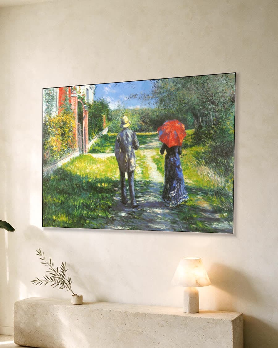 De stijgende weg in een aluminium frame aan dezelfde muur