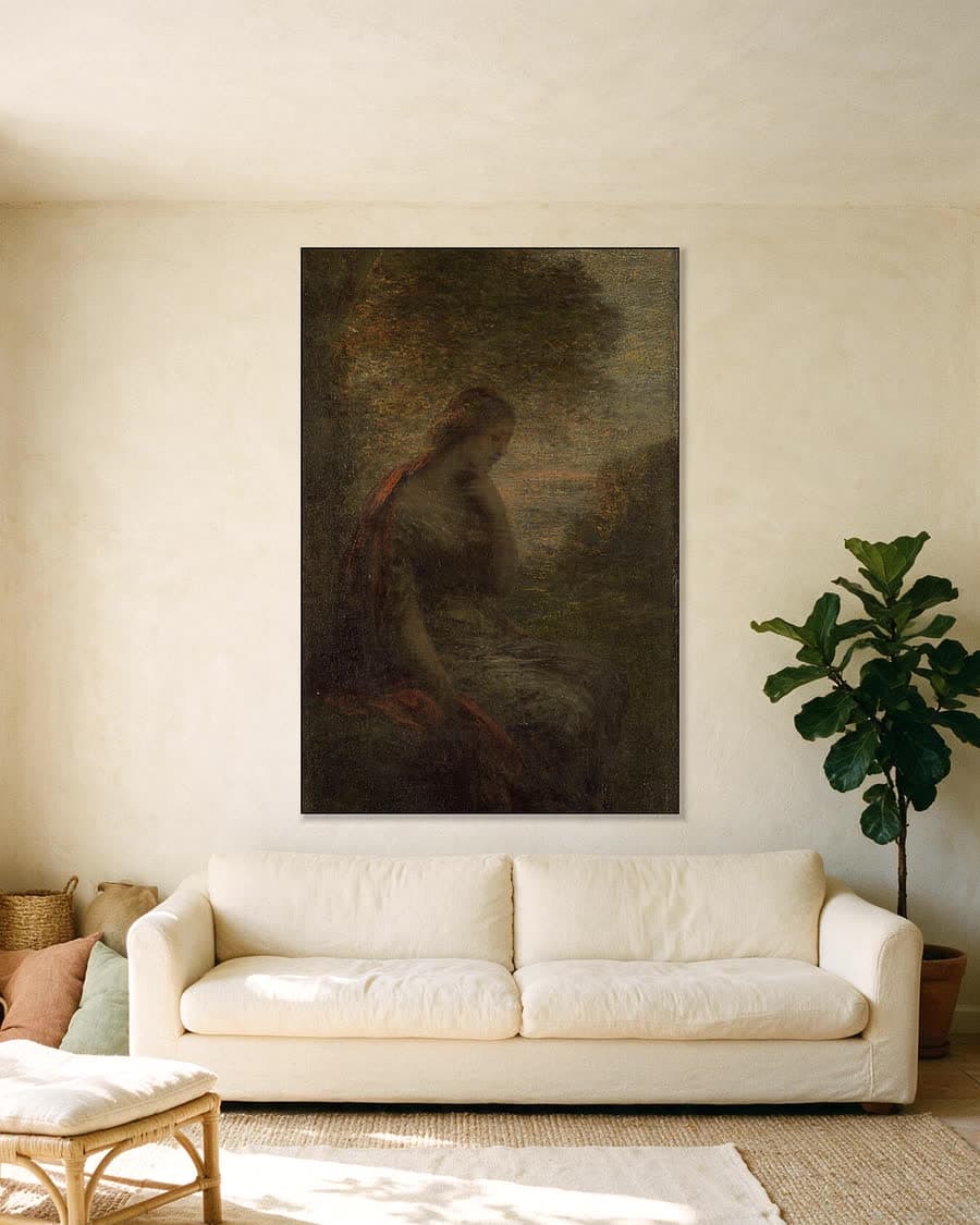 Jonge vrouw onder een boom bij zonsondergang, ook wel Herfst genoemd in een aluminium frame aan dezelfde muur