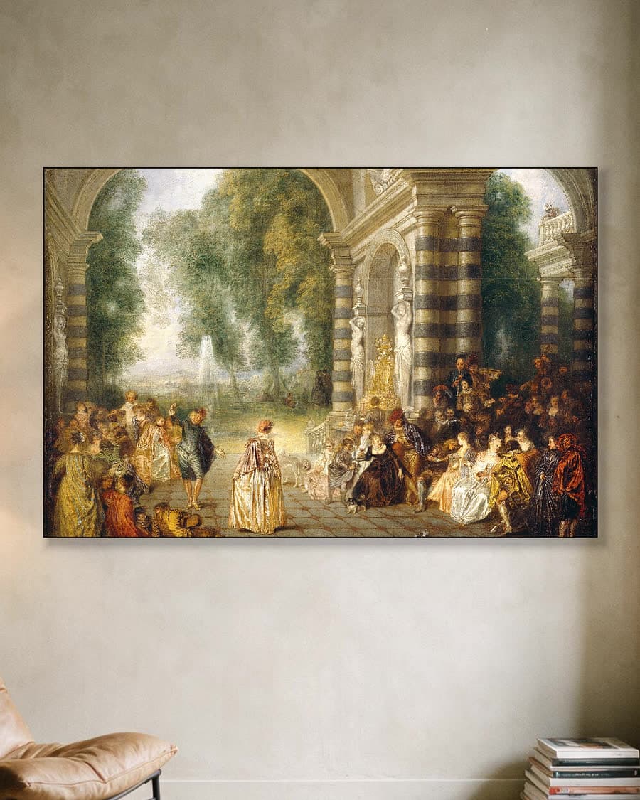 De vreugden van het bal in een aluminium frame aan dezelfde muur