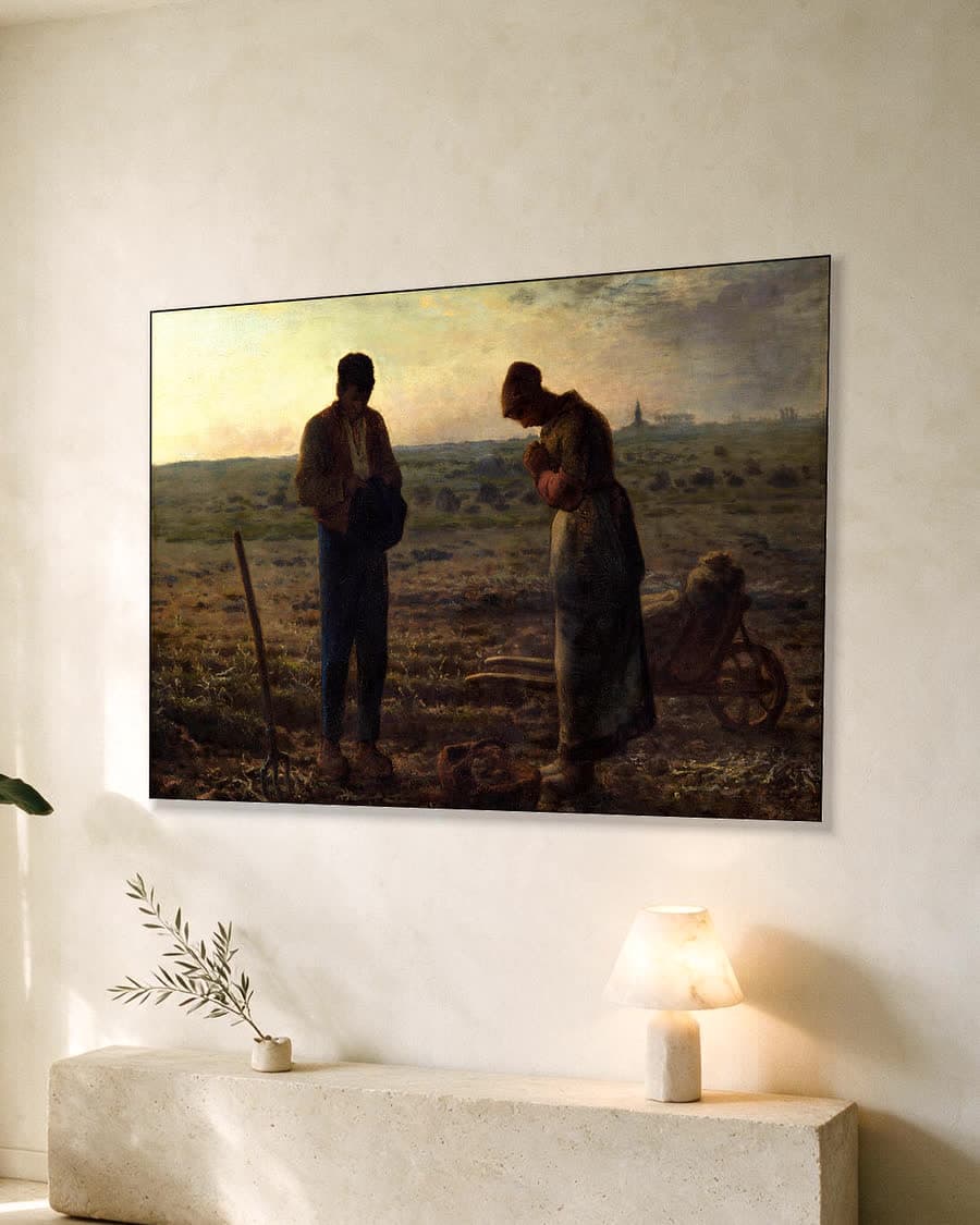 Avondgebed op het veld in een aluminium frame aan dezelfde muur