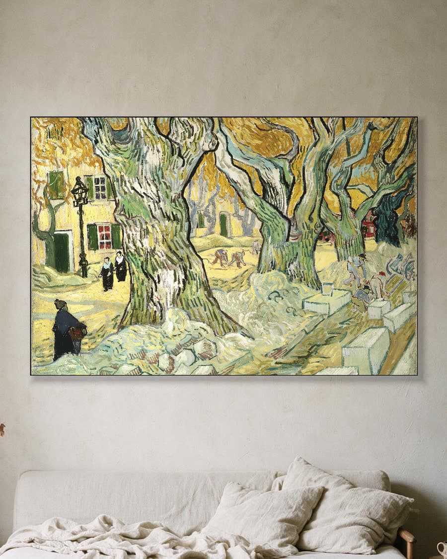 De wegwerkers in een aluminium frame aan dezelfde muur