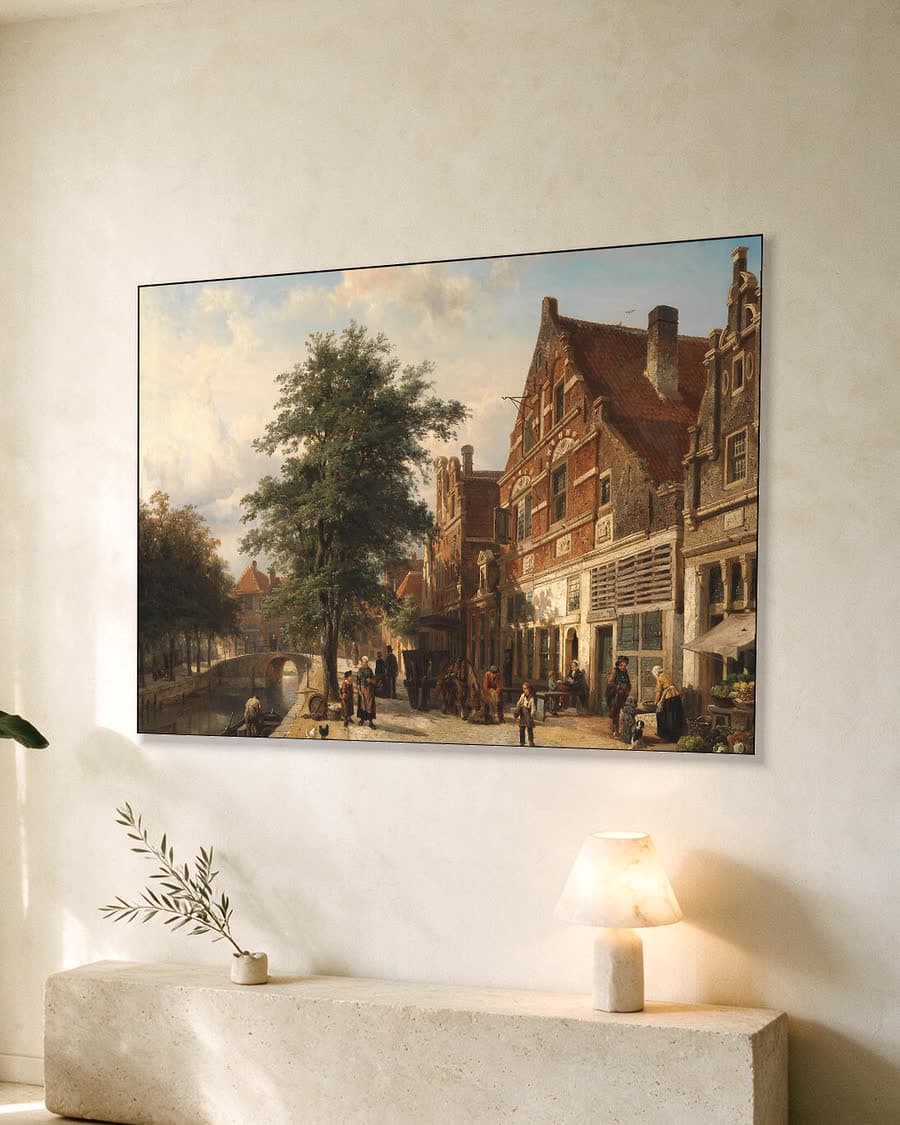 De Zuiderhavendijk te Enkhuizen in een aluminium frame aan dezelfde muur