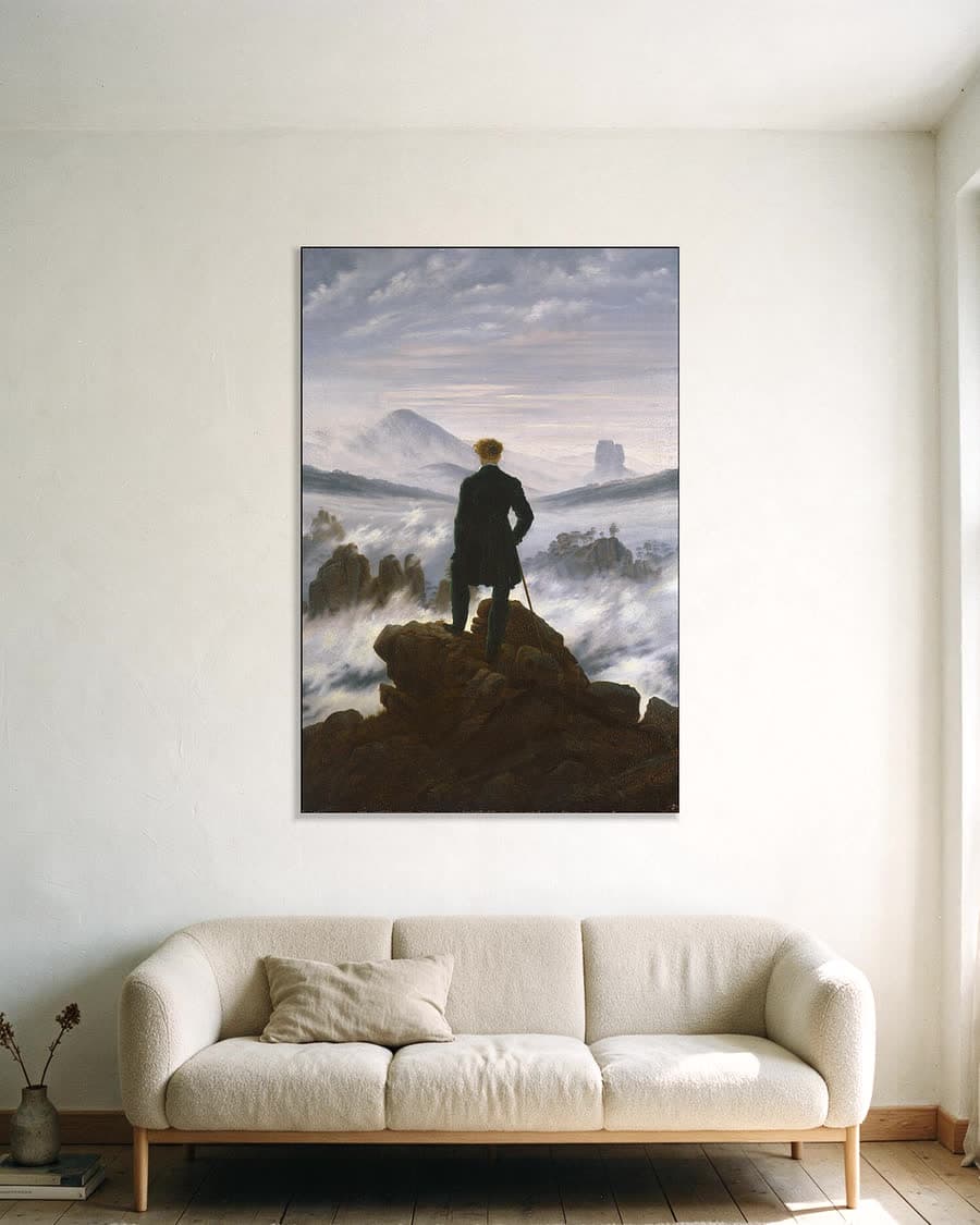 De Zwerver boven de Nevelzee in een aluminium frame aan dezelfde muur