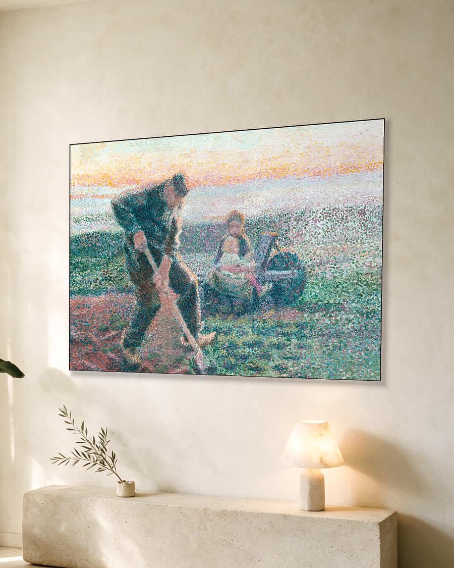 Spittende boer in een aluminium frame aan dezelfde muur