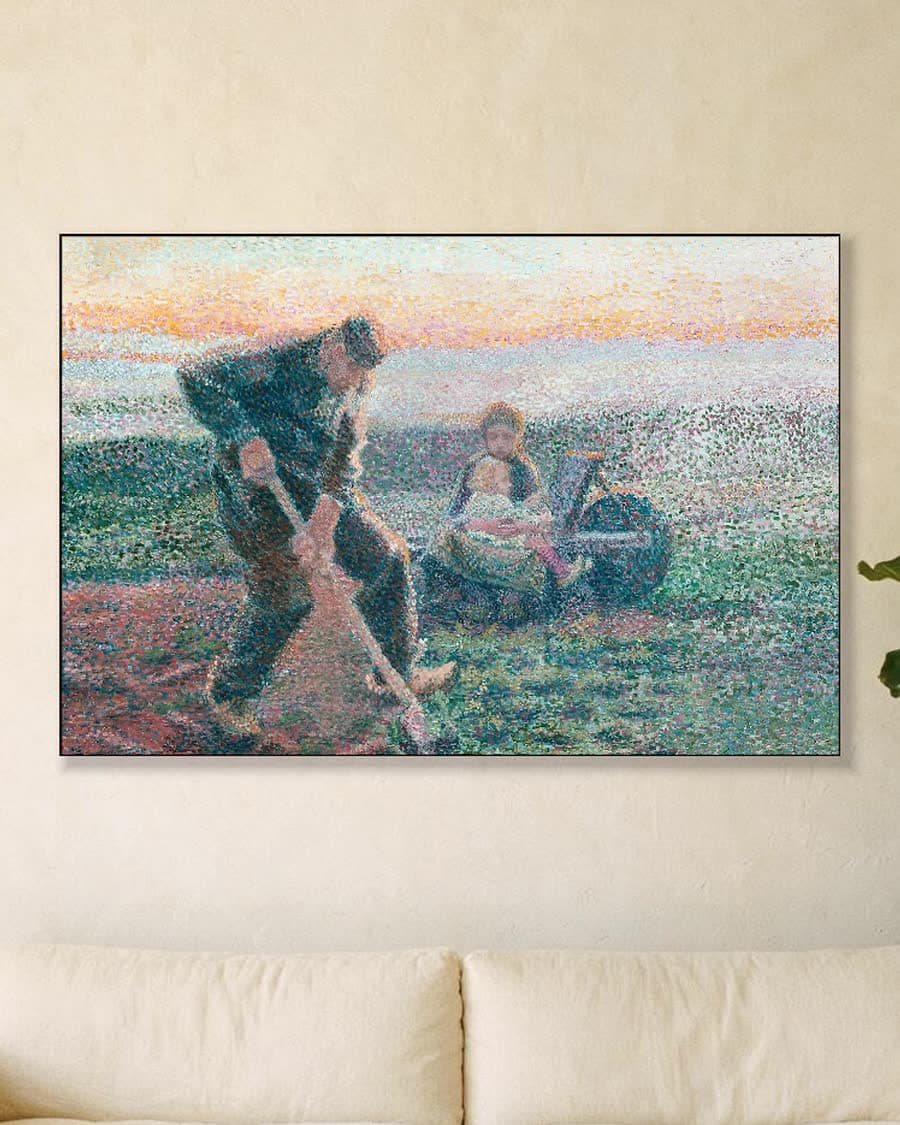 Spittende boer in een aluminium frame aan dezelfde muur