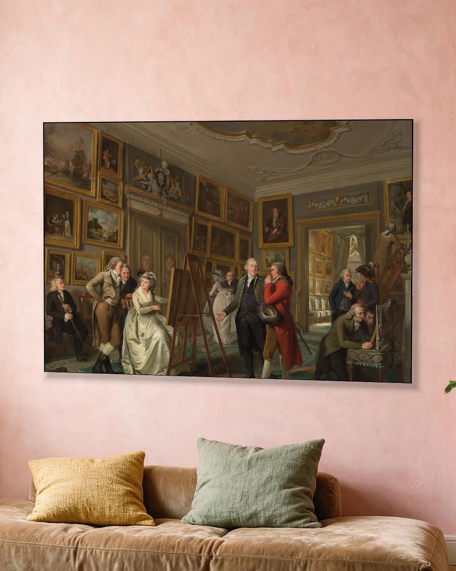 De kunstgalerij van Jan Gildemeester Jansz in een aluminium frame aan dezelfde muur