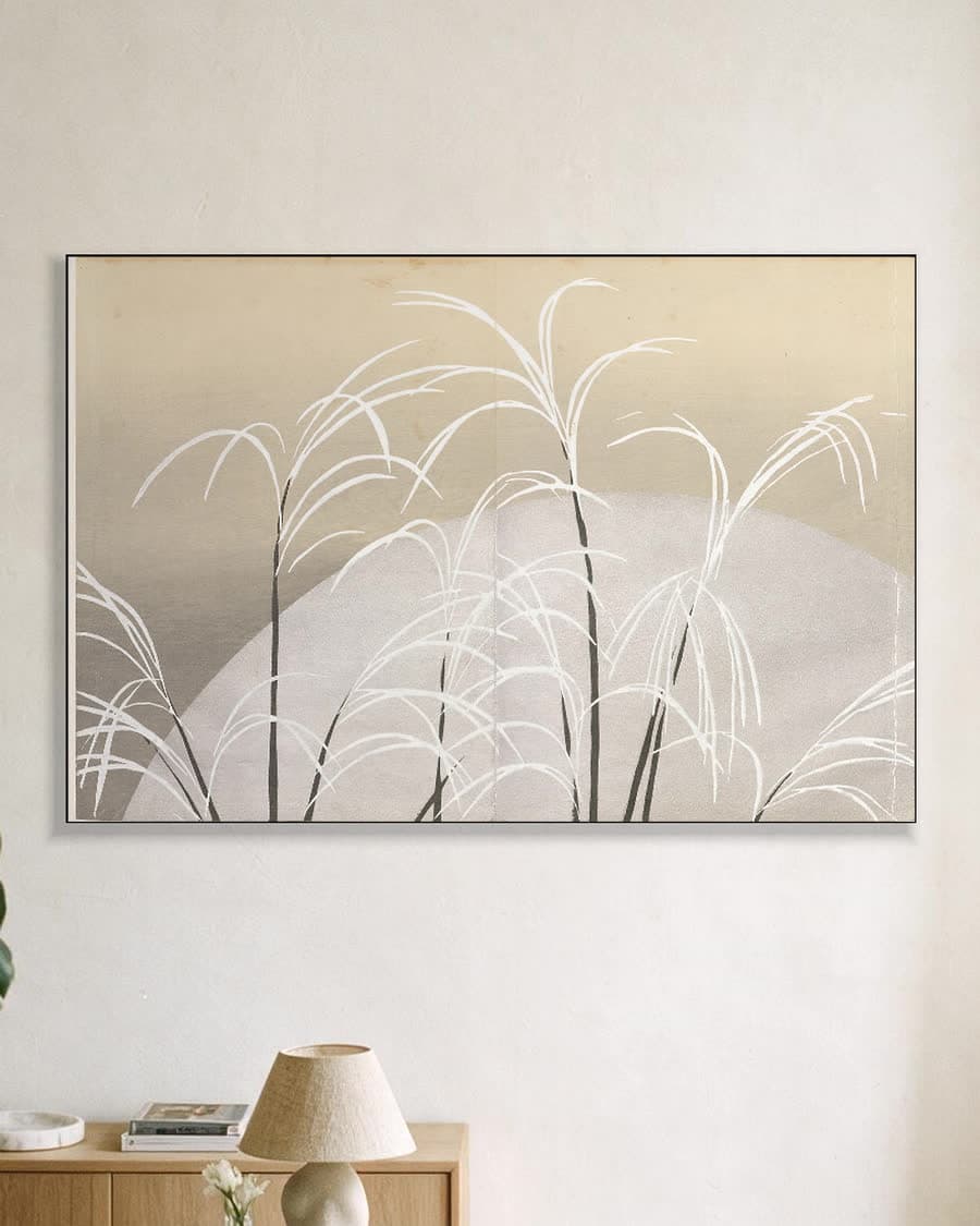 Pampas Grass in Moonlight (Obana ni tsuki) in een aluminium frame aan dezelfde muur