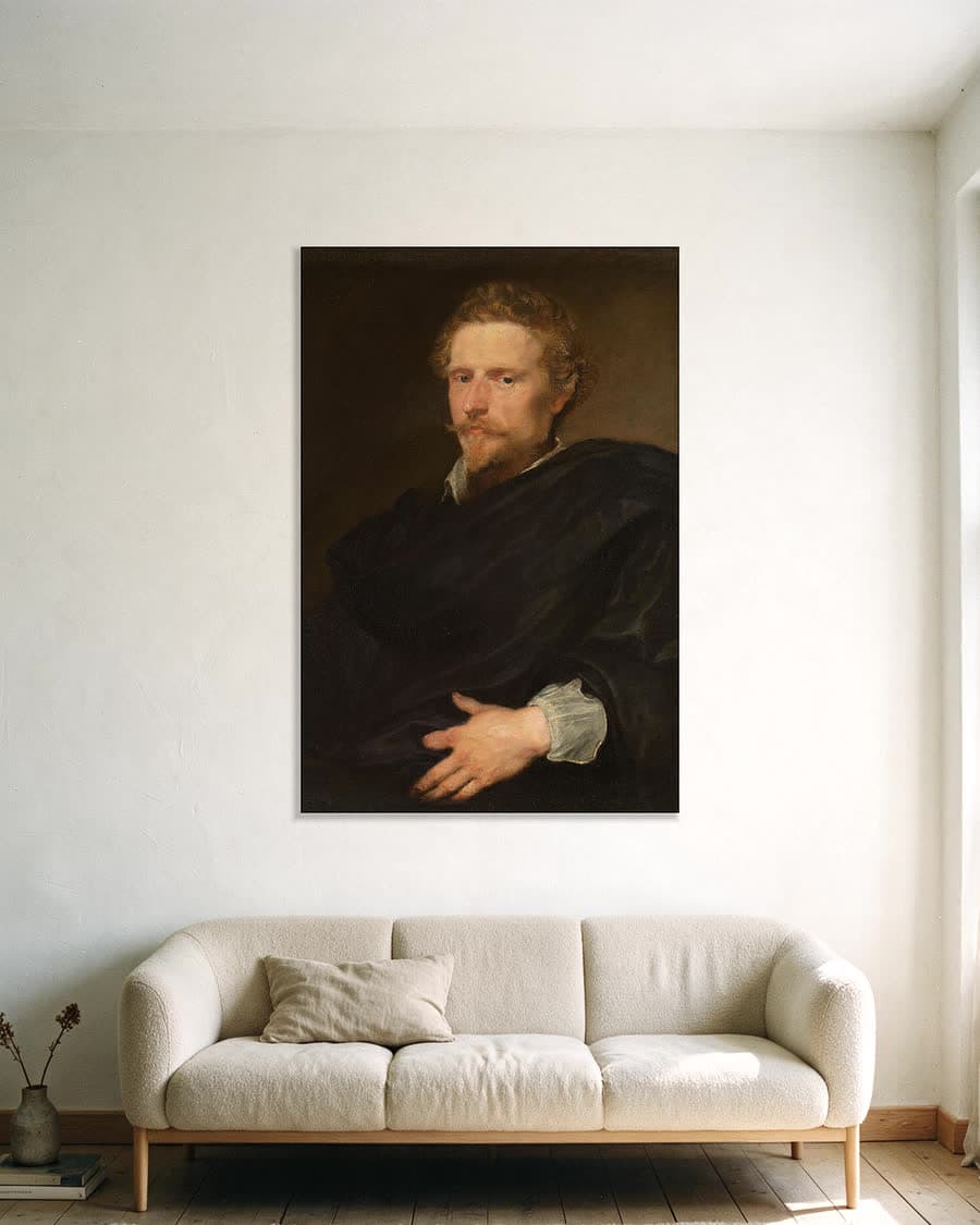 Portret van een man in een aluminium frame aan dezelfde muur