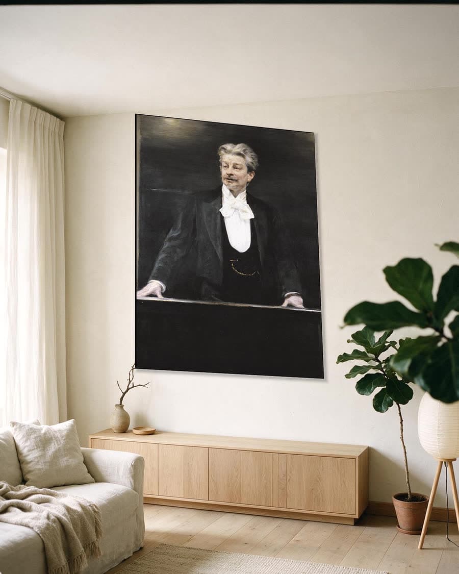 Georg Brandes als spreker in een aluminium frame aan dezelfde muur
