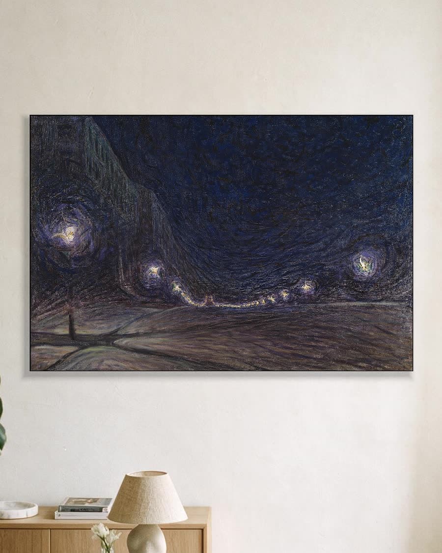 Hornsgatan bij nacht in een aluminium frame aan dezelfde muur