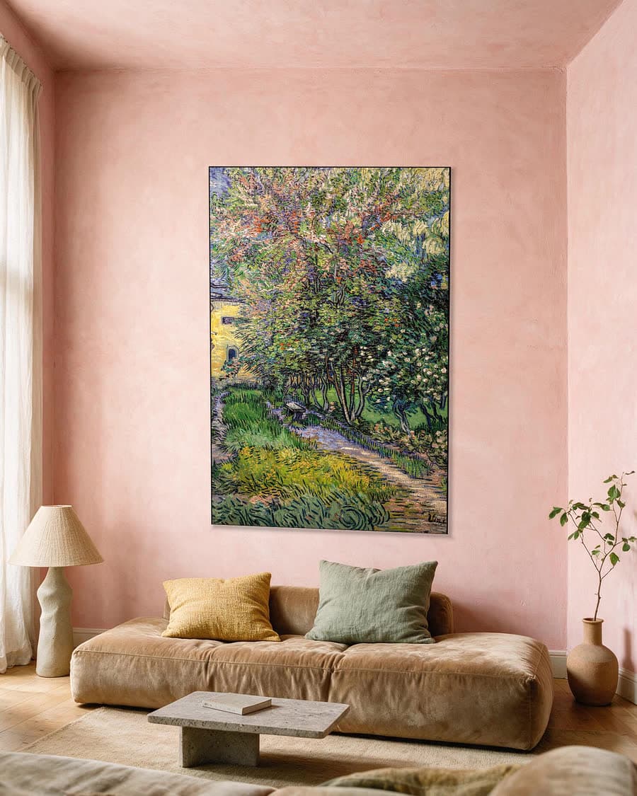 De tuin van het gesticht in Saint-Rémy in een aluminium frame aan dezelfde muur