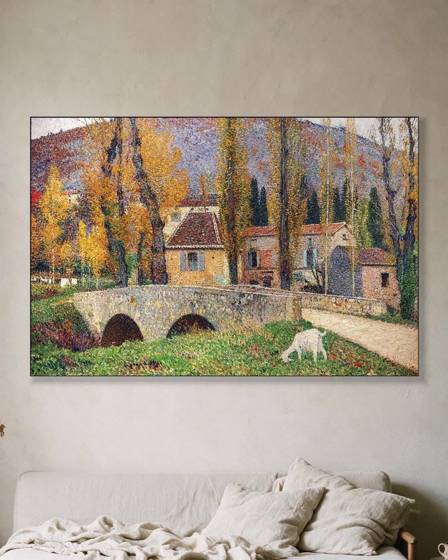 Herfstlandschap met brug in een aluminium frame aan dezelfde muur