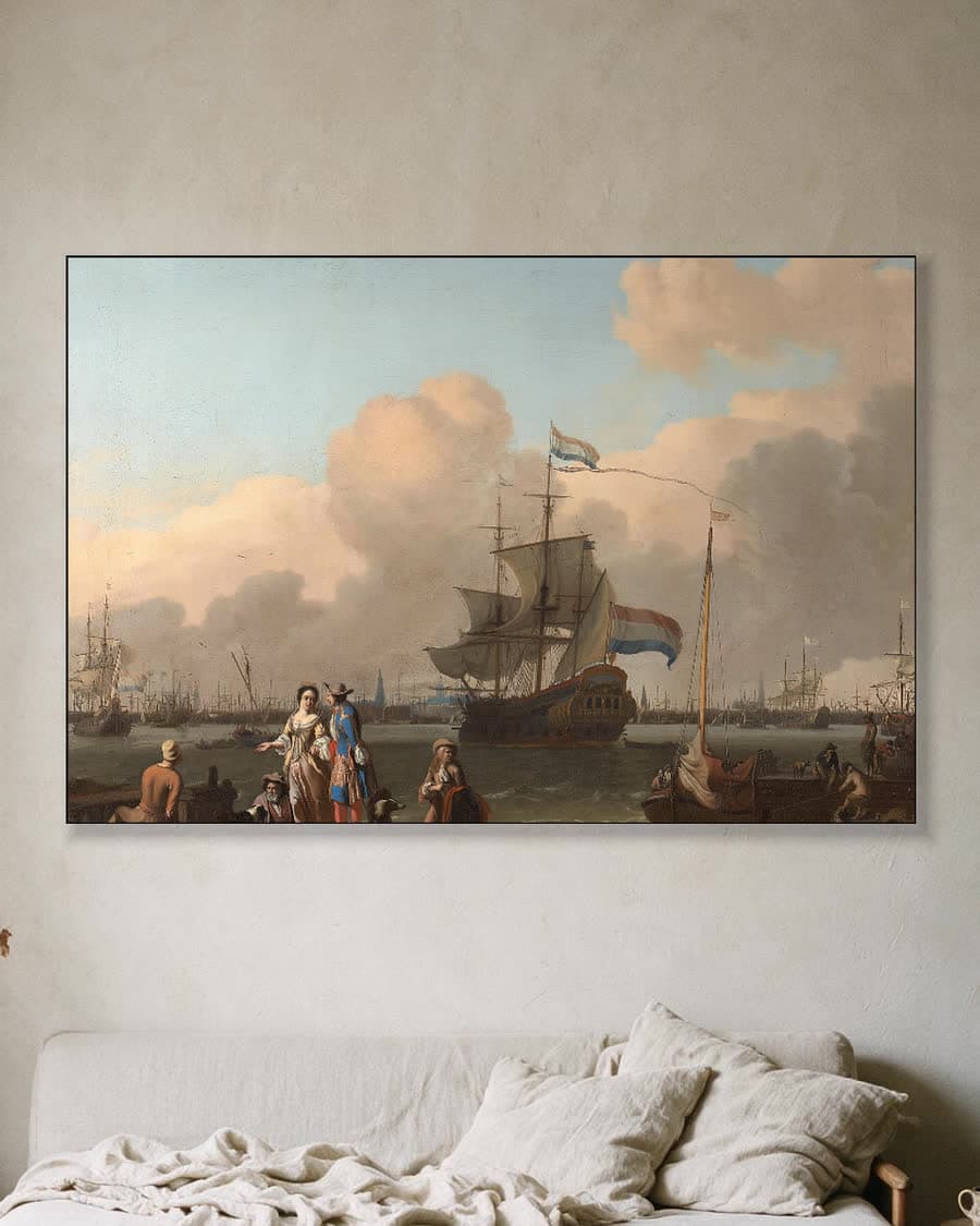 Het IJ bij Amsterdam met het fregat De Ploeg in een aluminium frame aan dezelfde muur