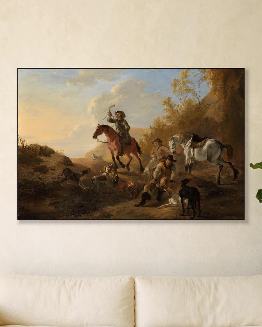 Rustende jagers in een aluminium frame aan dezelfde muur