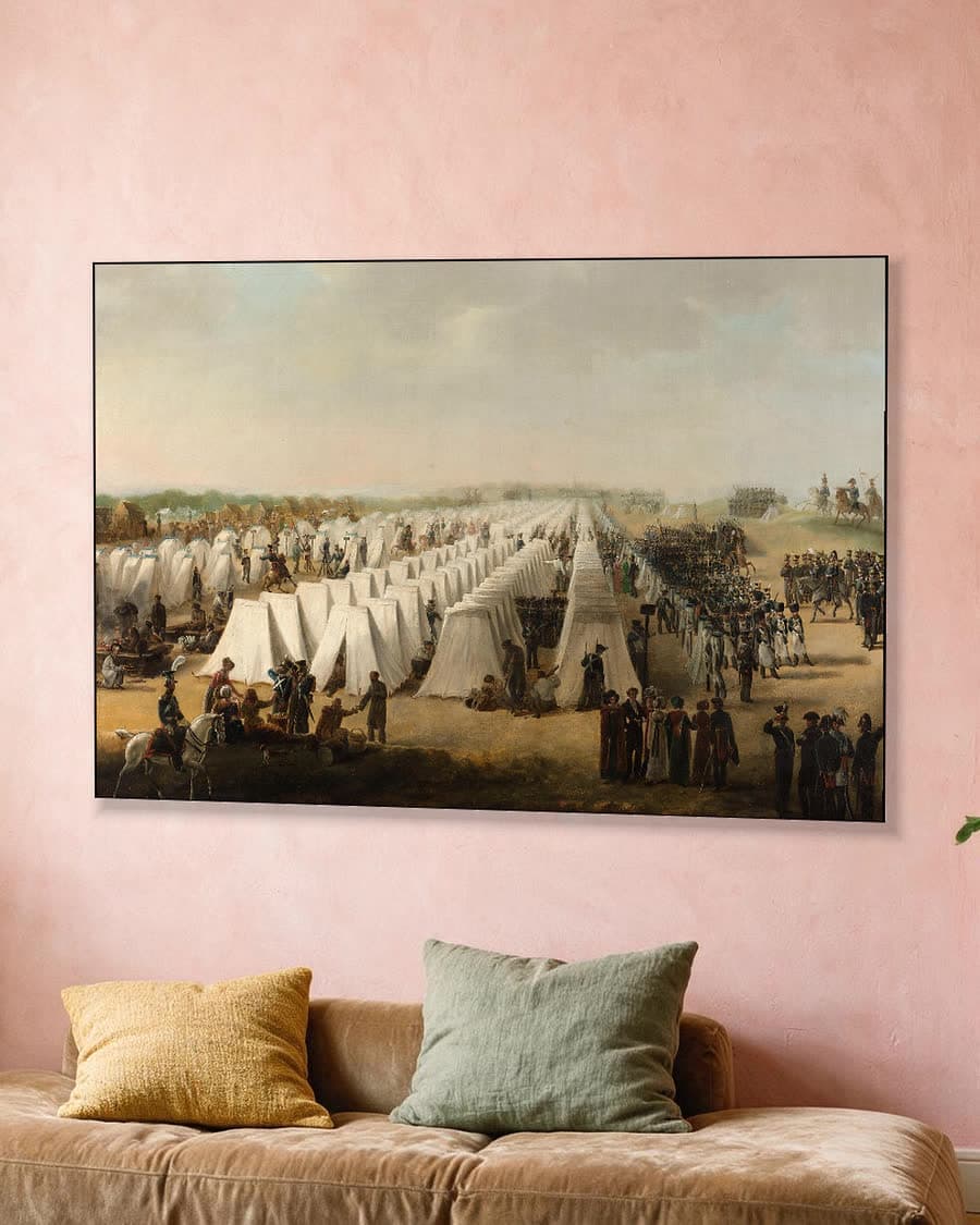 Het legerkamp bij Rijen in een aluminium frame aan dezelfde muur