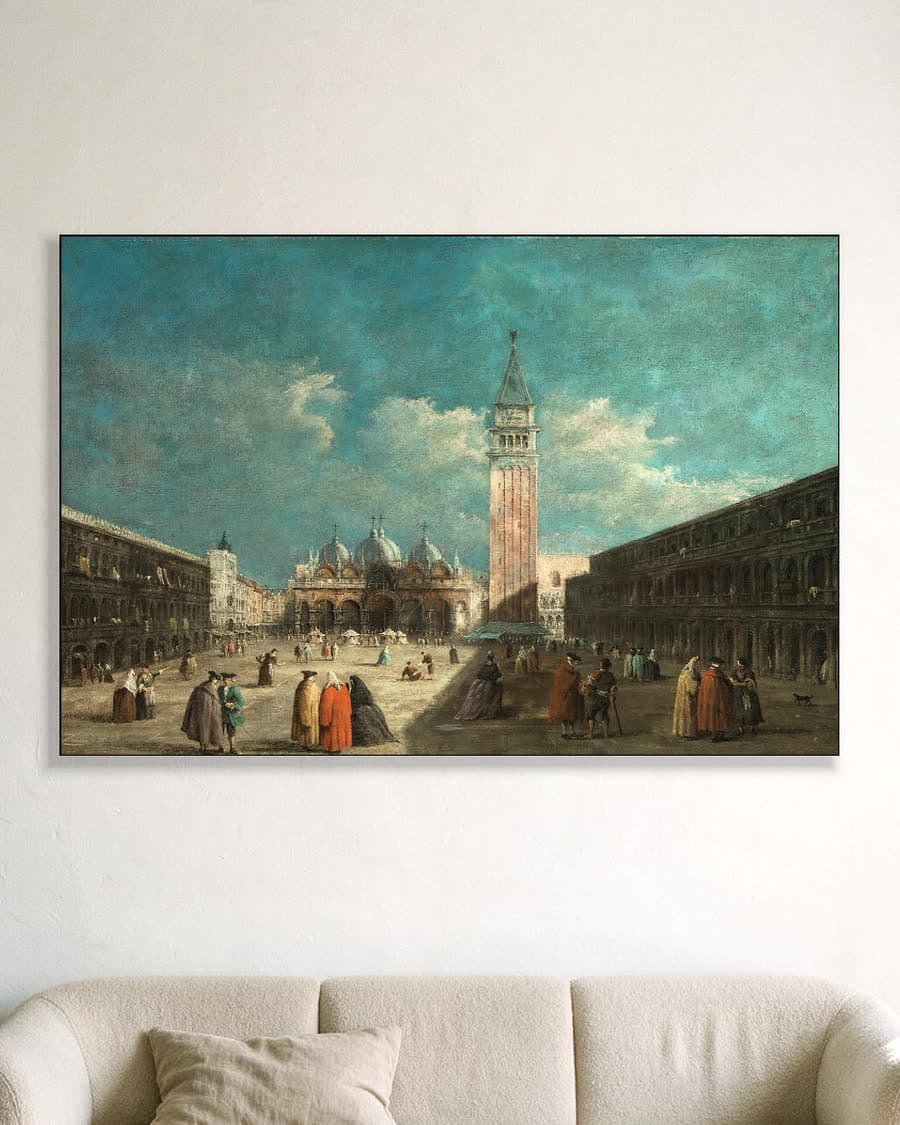Het San Marcoplein in Venetië in een aluminium frame aan dezelfde muur