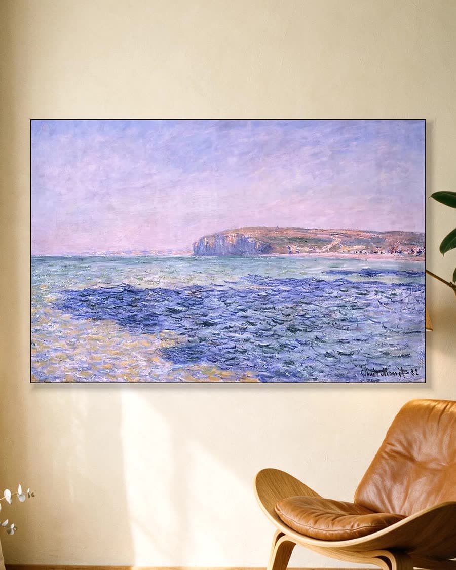 Schaduwen op Zee, De Kliffen bij Pourville in een aluminium frame aan dezelfde muur