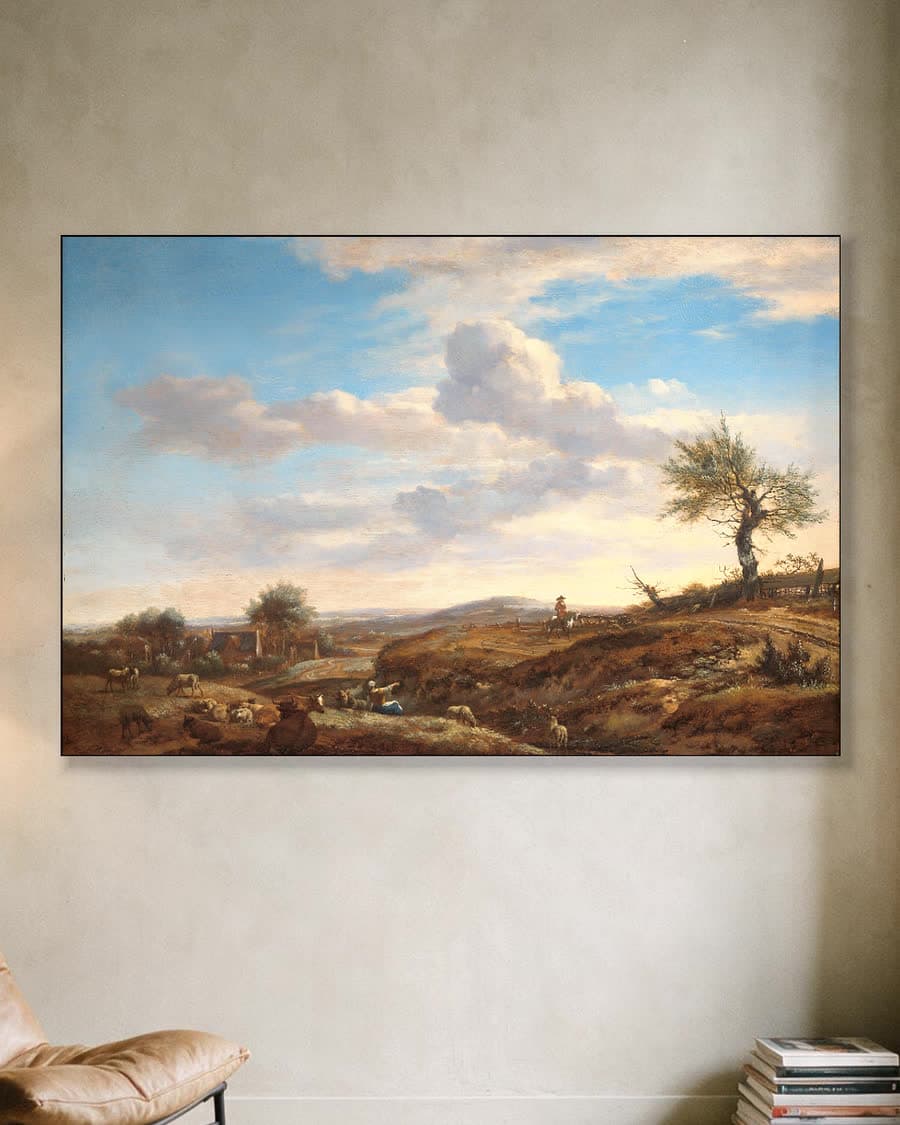 Heuvellandschap met een hoge weg in een aluminium frame aan dezelfde muur