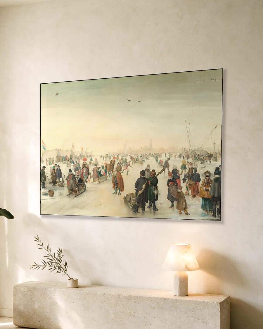 IJsvermaak bij een stad in een aluminium frame aan dezelfde muur