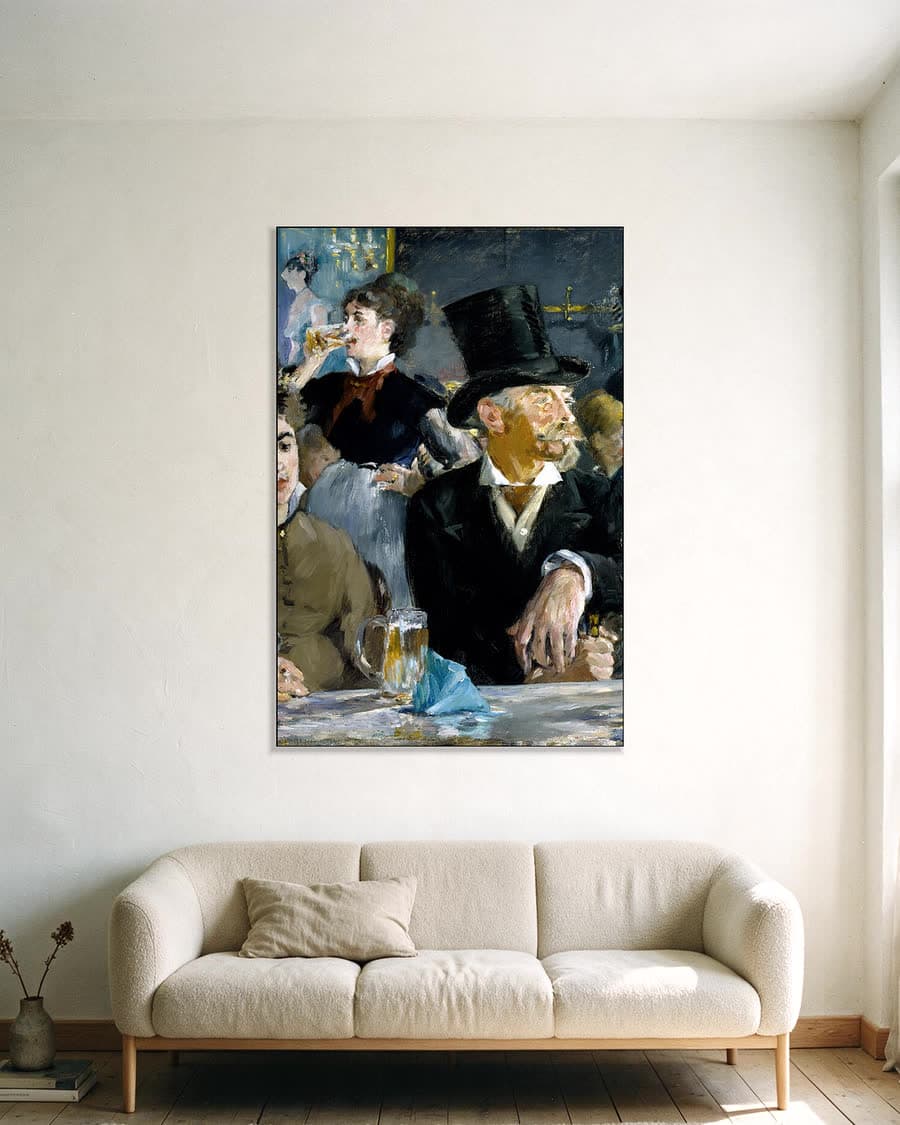In het café in een aluminium frame aan dezelfde muur