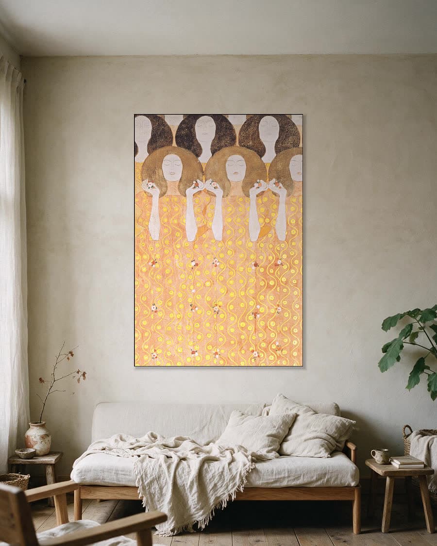 Koor der Paradijsengelen in een aluminium frame aan dezelfde muur