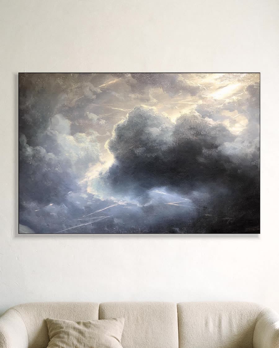 Wolken en bliksem in een aluminium frame aan dezelfde muur