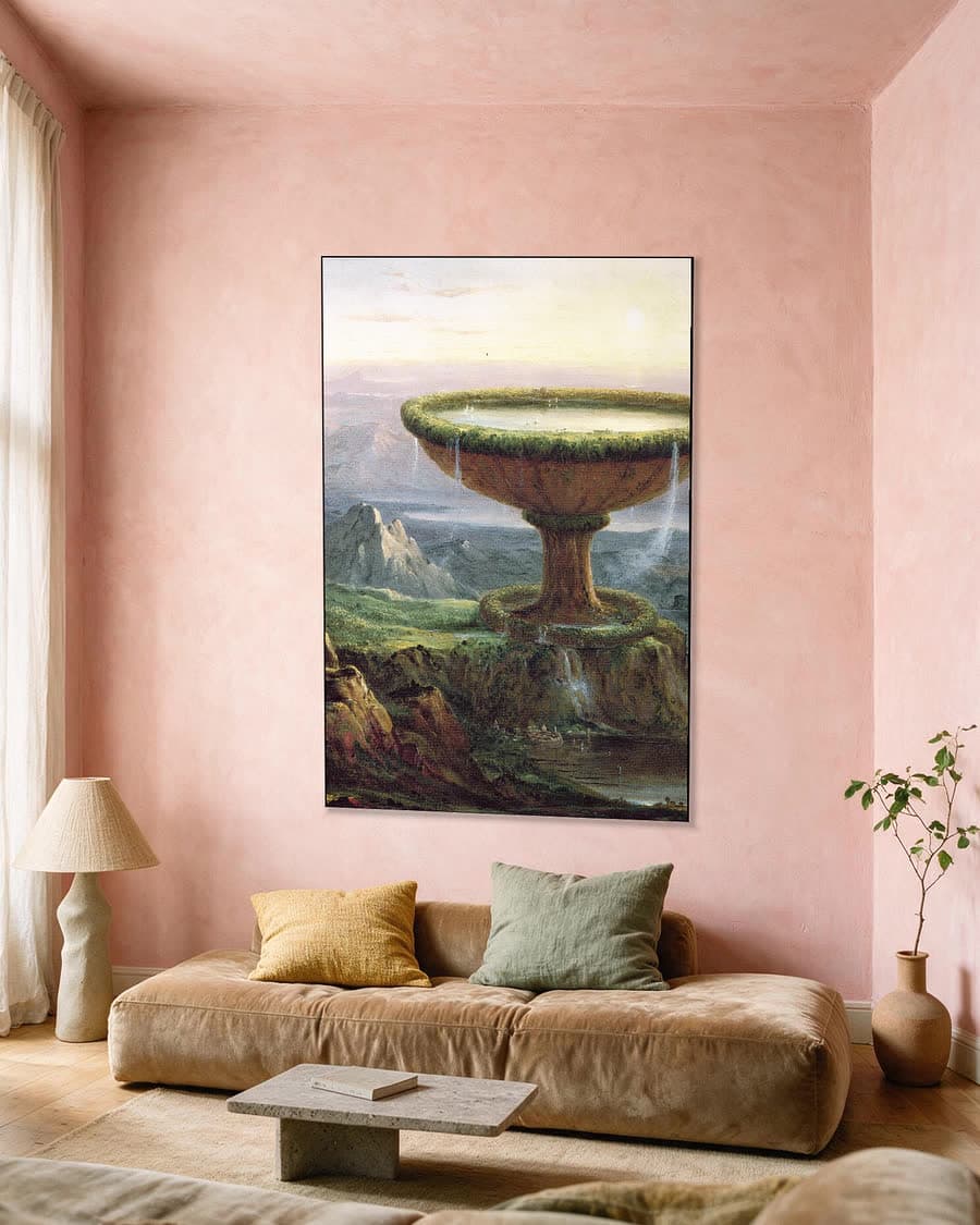 De Hemelse Kelk in een aluminium frame aan dezelfde muur