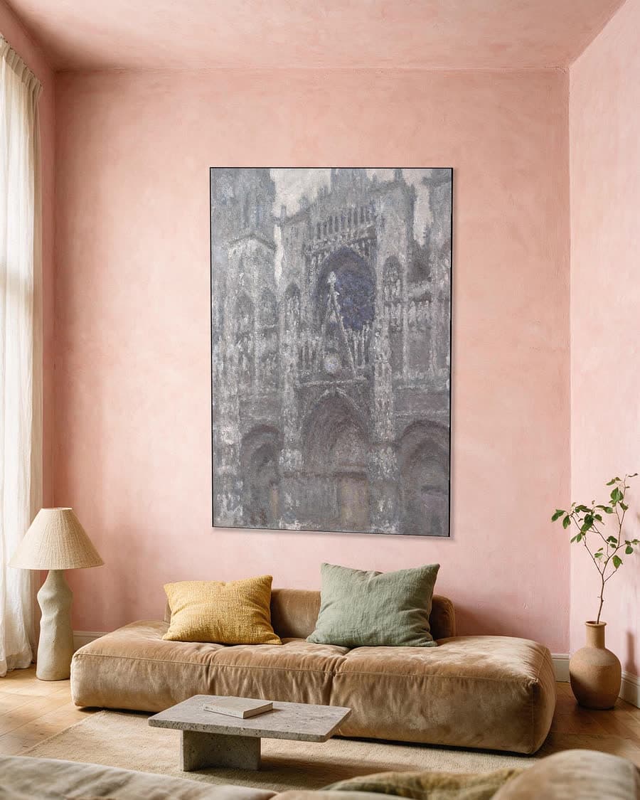 Kathedraal van Rouen: grijs weer in een aluminium frame aan dezelfde muur