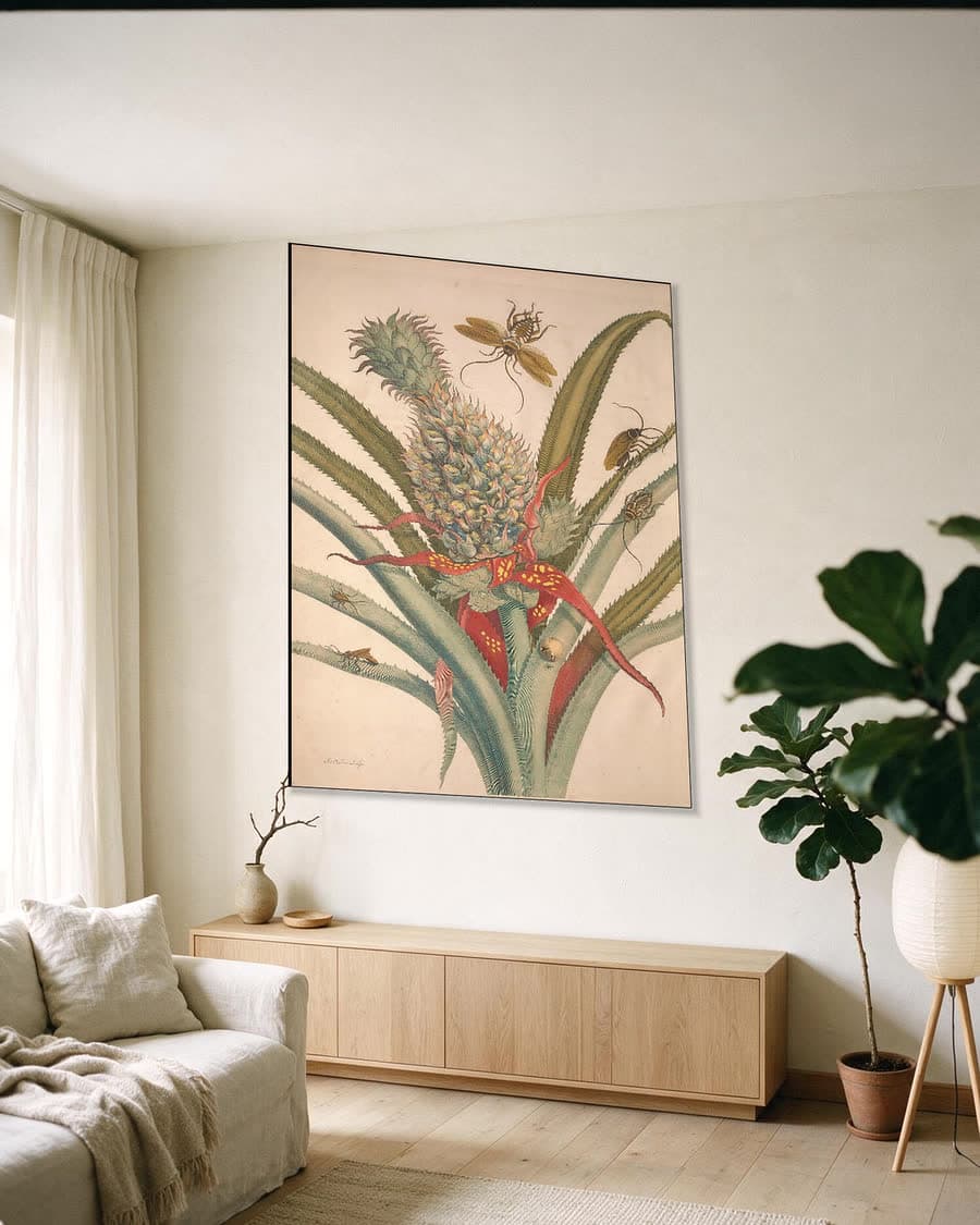 Ananas met kakkerlakken (Metamorphosis, plaat 1/2) in een aluminium frame aan dezelfde muur