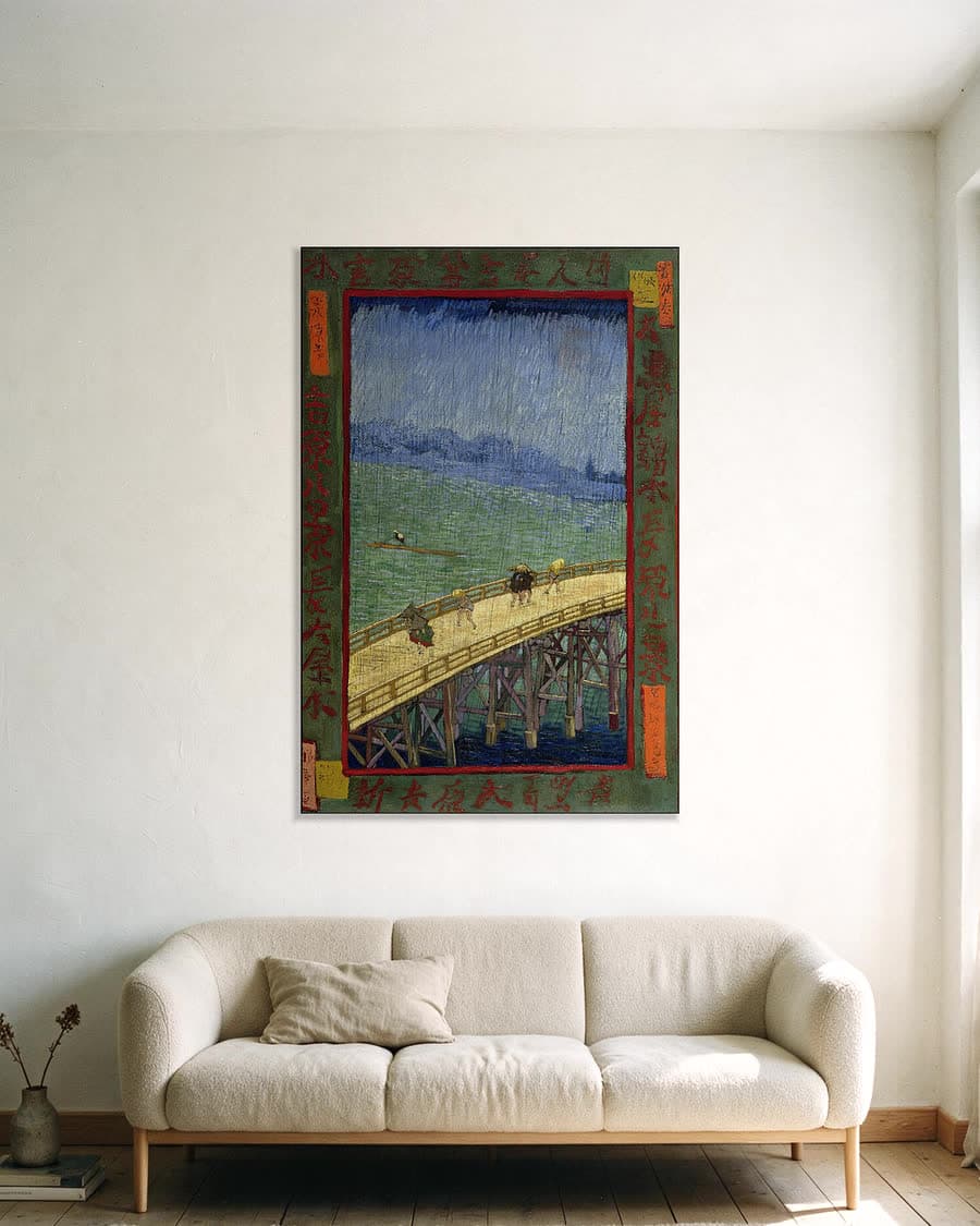 Brug in de regen (naar Hiroshige) in een aluminium frame aan dezelfde muur