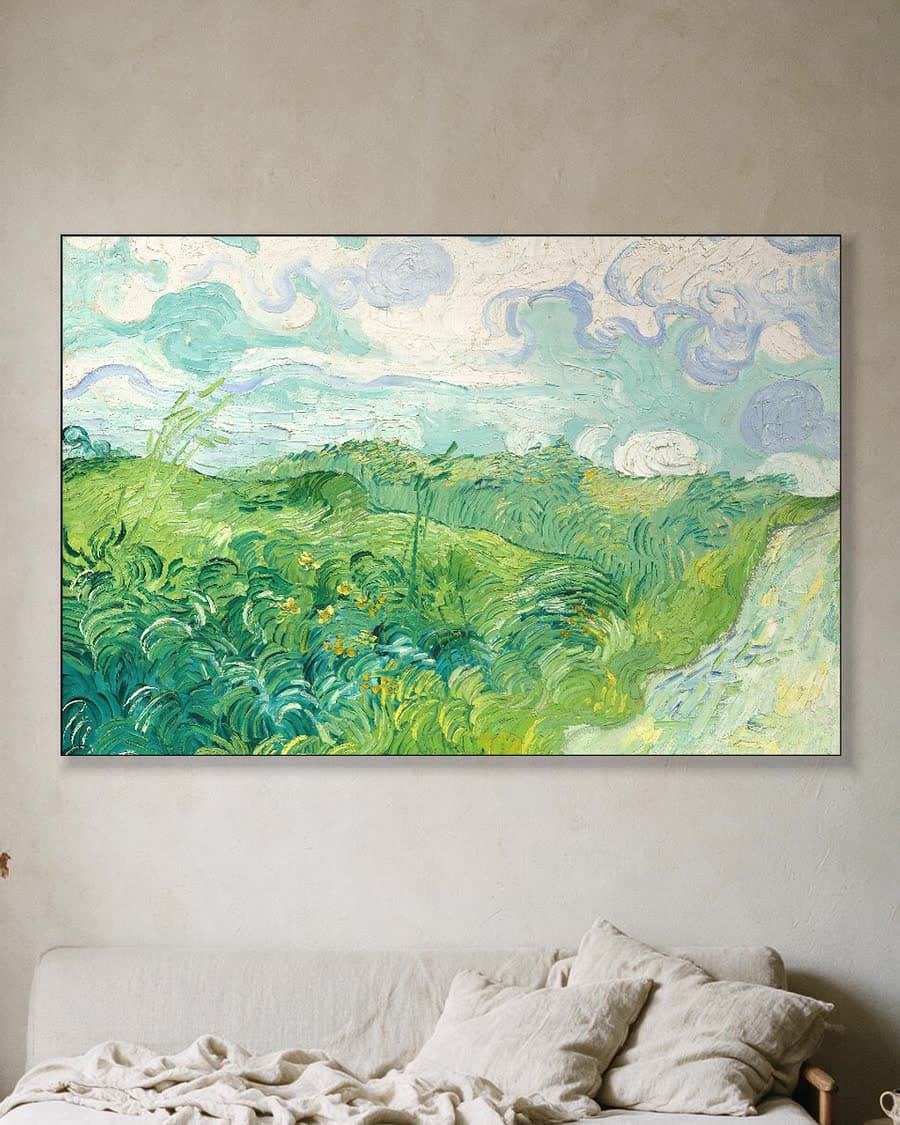 Groene korenvelden, Auvers in een aluminium frame aan dezelfde muur