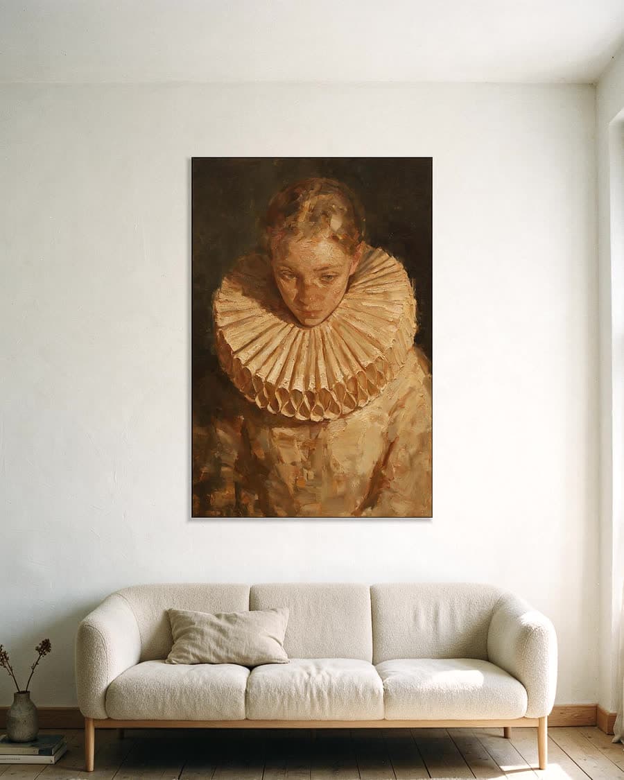 Kraag en gebogen hoofd in een aluminium frame aan dezelfde muur