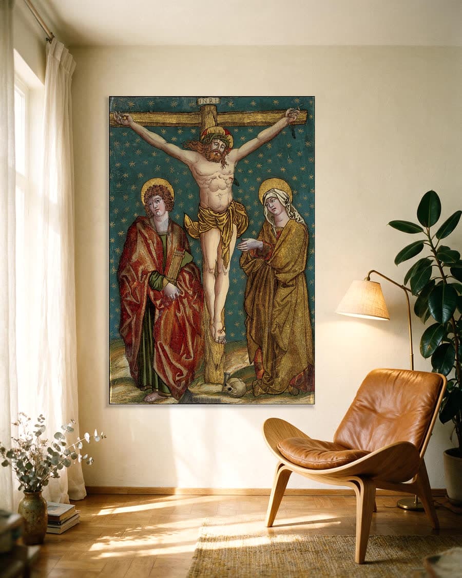 Kruisiging van Jezus met Maria en Johannes in een aluminium frame aan dezelfde muur