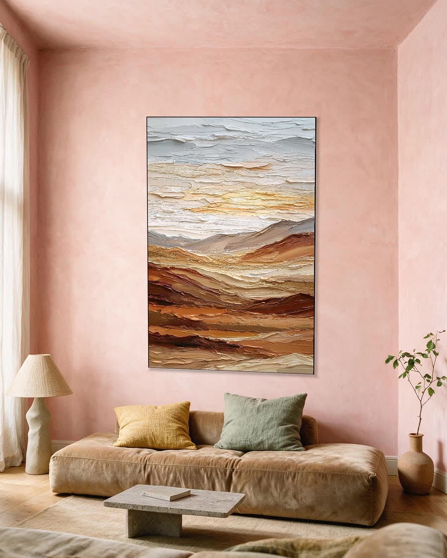 Heuvels in laagjes in een aluminium frame aan dezelfde muur