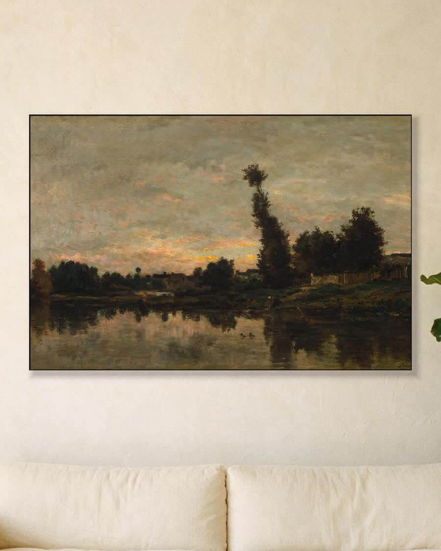 Avond aan de rivier in een aluminium frame aan dezelfde muur