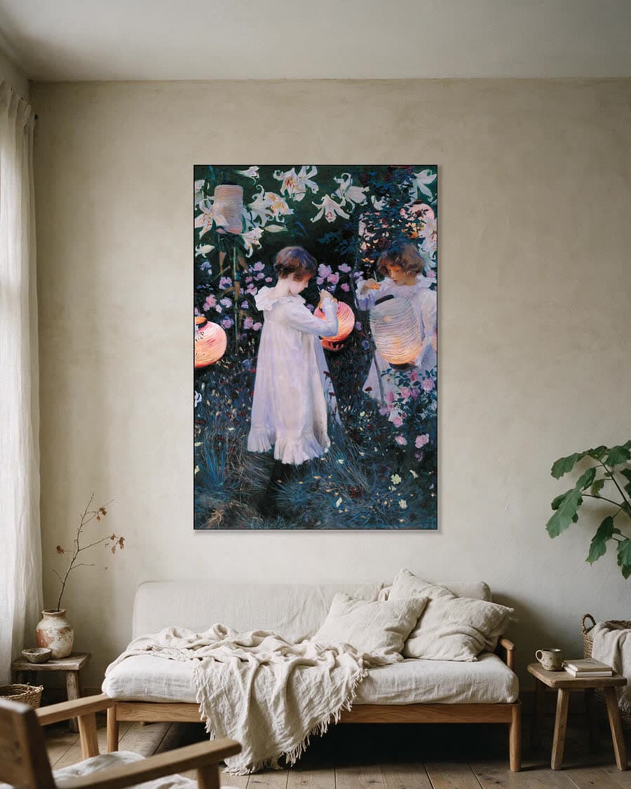Anjer, lelie, lelie, roos in een aluminium frame aan dezelfde muur