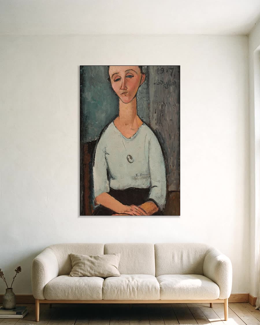 Tsjakoska in een aluminium frame aan dezelfde muur