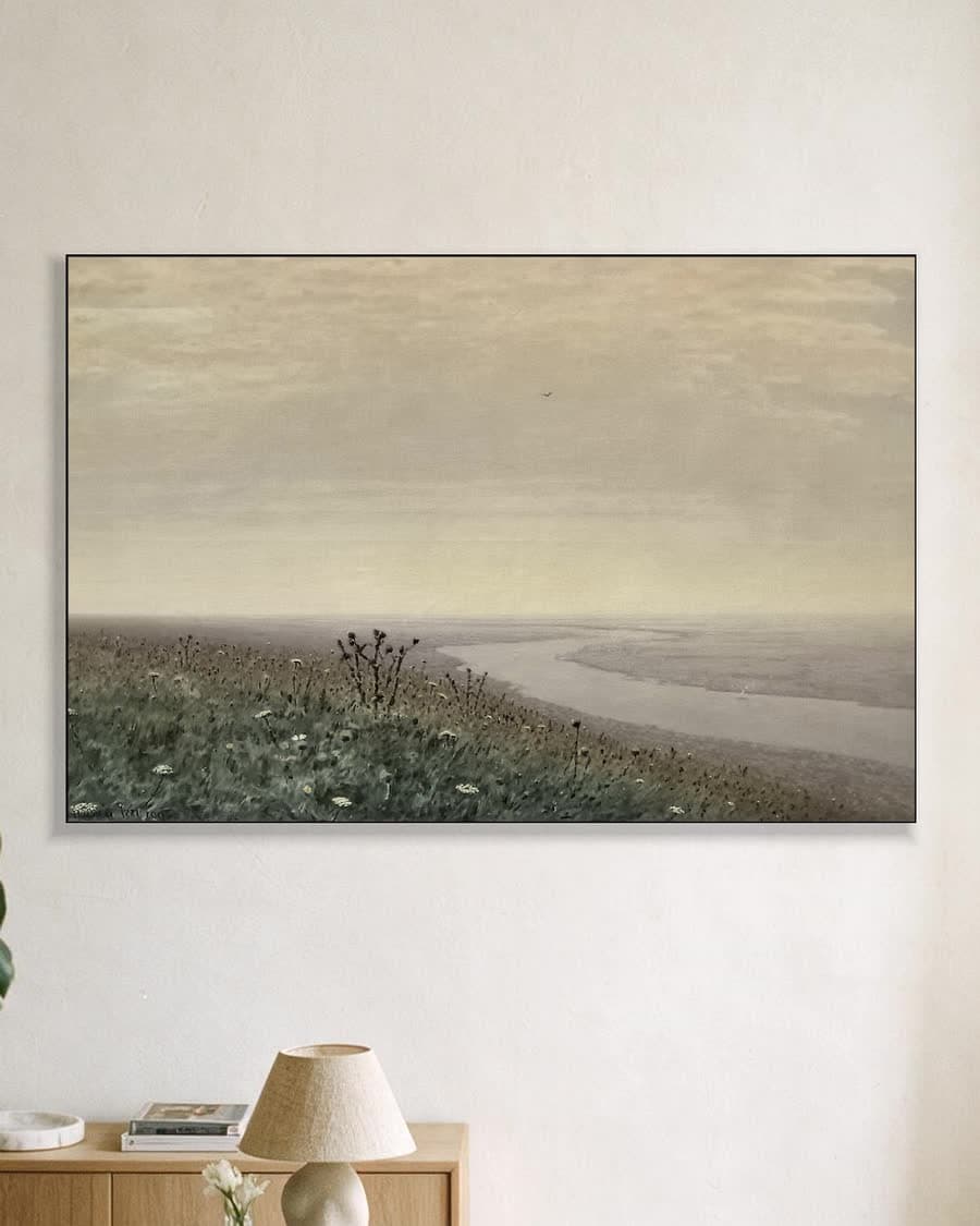 De Dnjepr in de ochtend in een aluminium frame aan dezelfde muur
