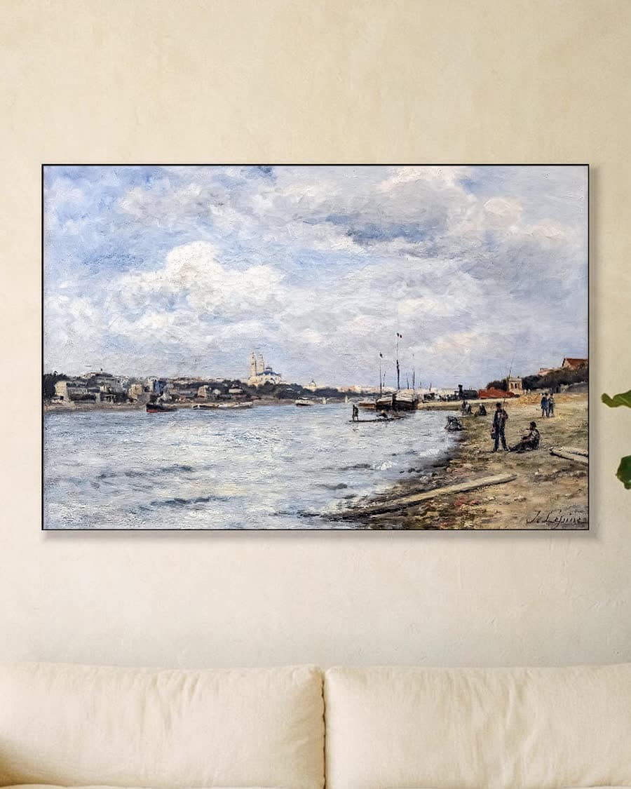 Stadsgezicht aan de rivier in een aluminium frame aan dezelfde muur